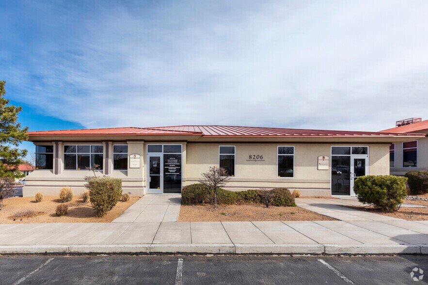 8206 louisiana Blvd NE, Albuquerque, NM à louer - Photo de l’immeuble – Image 1 sur 15