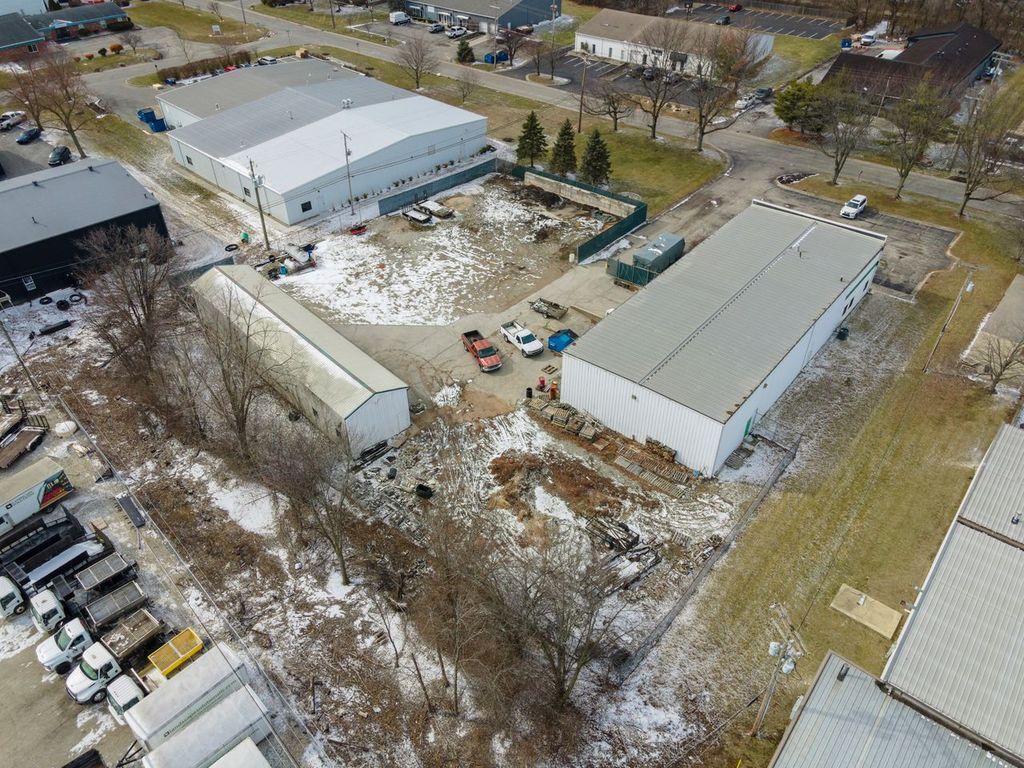 15390 Stony Creek Way, Noblesville, IN à louer Photo principale– Image 1 sur 9