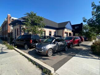 Plus de détails pour Local commercial à vendre