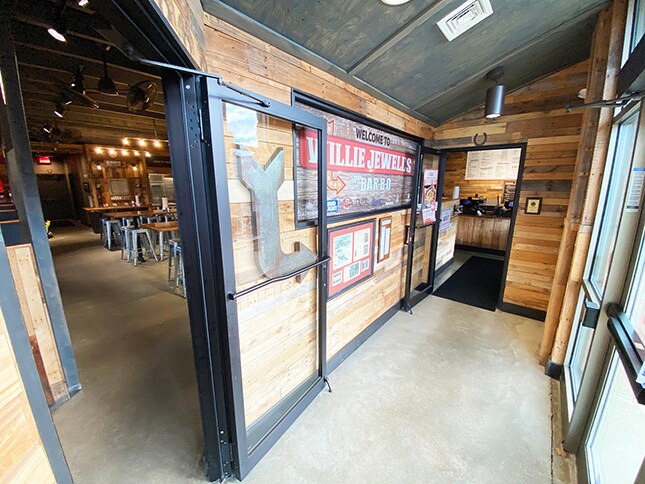 565-569 Amherst St, Nashua, NH à louer - Photo de l’immeuble – Image 3 sur 10