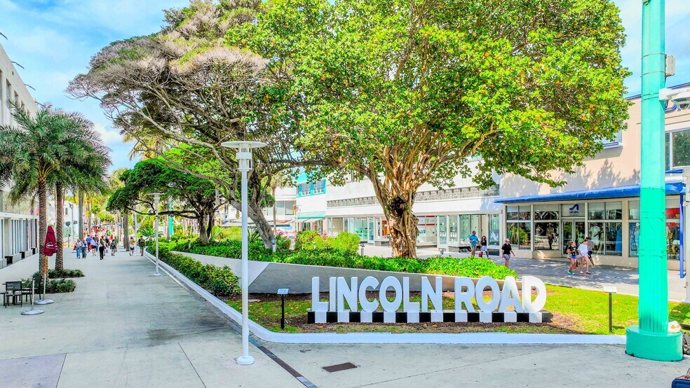 433-445 Lincoln Rd, Miami, Miami Beach, FL à louer - Photo de l’immeuble – Image 3 sur 10