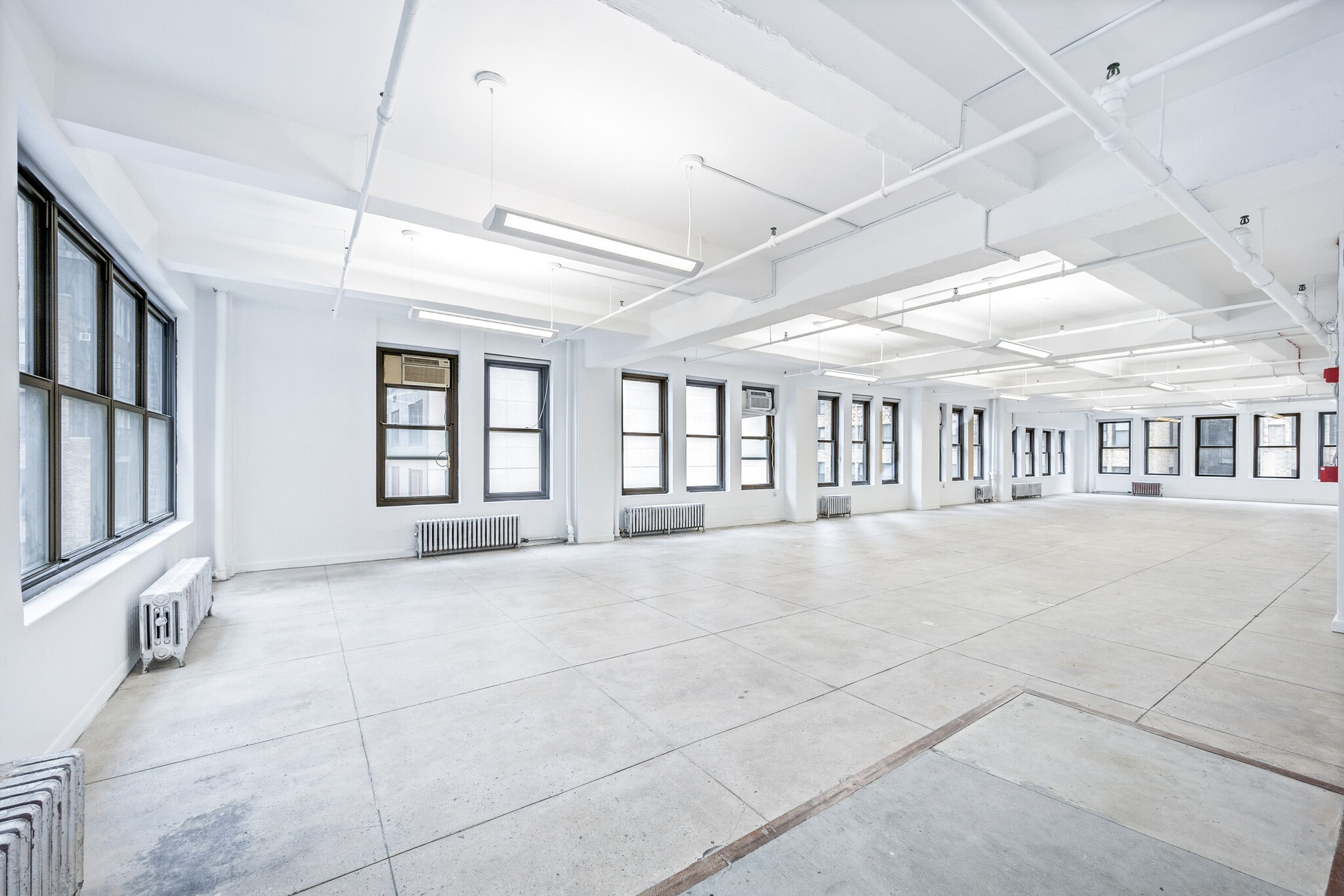 227-229 W 29th St, New York, NY à louer Photo intérieure– Image 1 sur 4