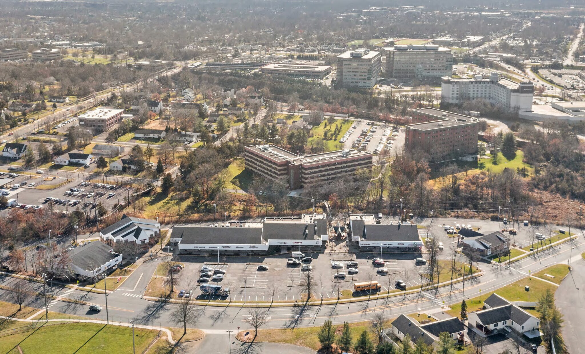 1329 Prince Rodgers Ave, Bridgewater, NJ à louer Photo de l’immeuble– Image 1 sur 4