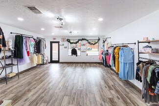 Plus de détails pour 210 N Bridge St, Brady, TX - Local commercial à vendre