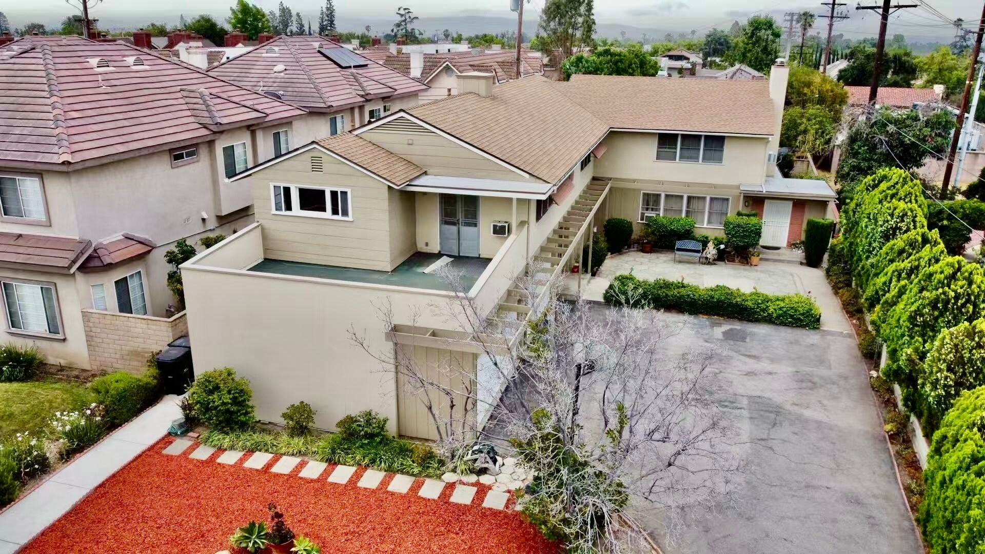 1150 Okoboji Dr, Arcadia, CA à vendre Photo de l’immeuble– Image 1 sur 7