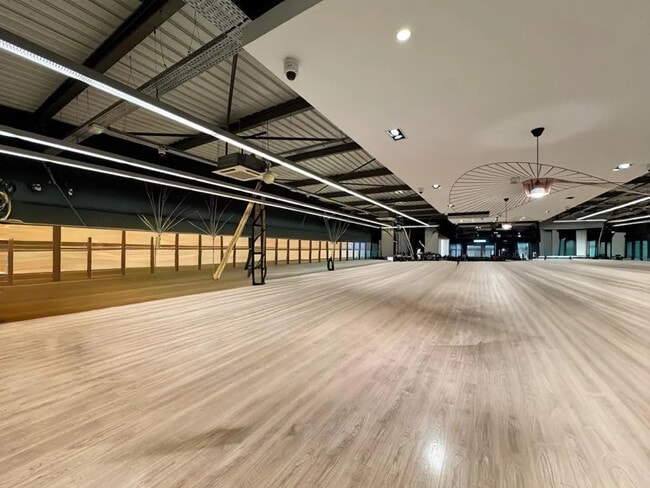 Plus de détails pour Local commercial à louer