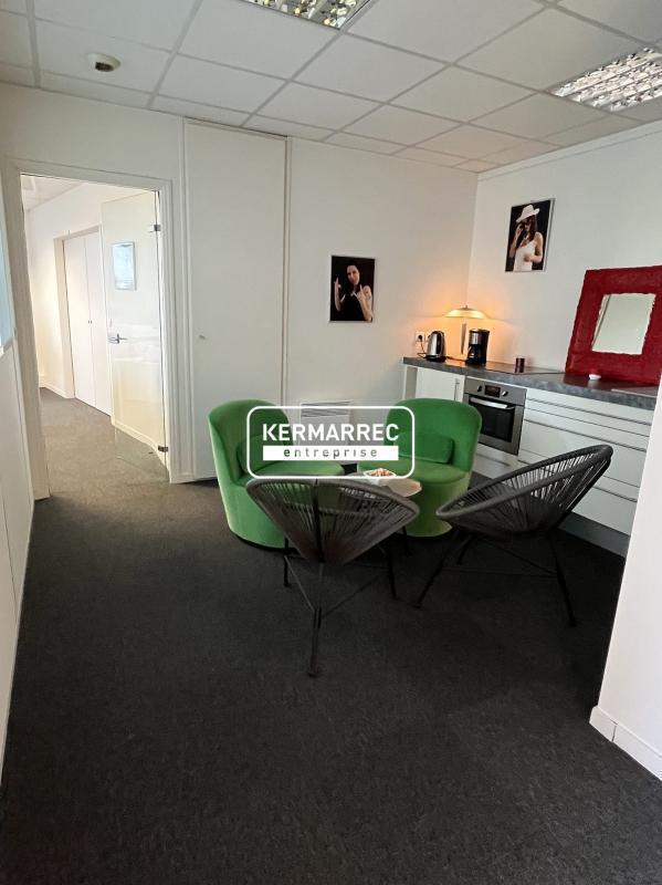 Plus de détails pour Bureau à vendre