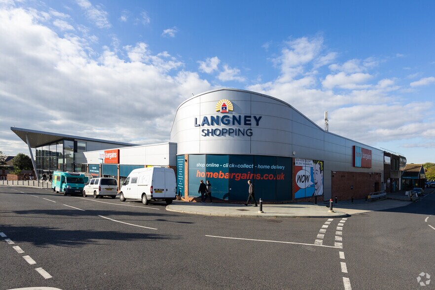 Kingfisher Dr, Eastbourne à louer - Photo de l’immeuble – Image 2 sur 5