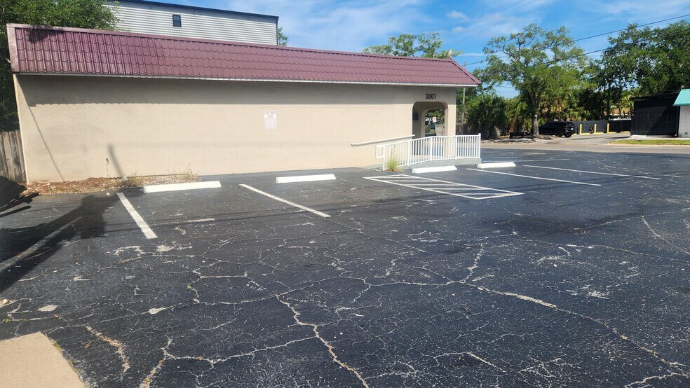 3801 S West Shore Blvd, Tampa, FL à vendre - Photo de l’immeuble – Image 3 sur 3