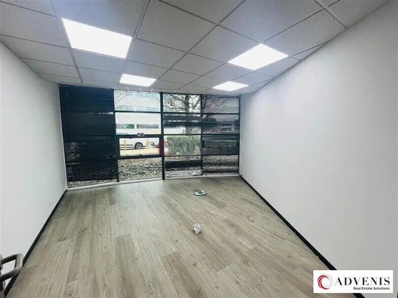 Bureau dans Mérignac à louer - Photo de l’immeuble – Image 3 sur 6