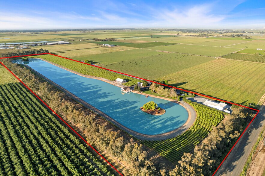 10675 Valensin Rd, Galt, CA à vendre - Photo de l’immeuble – Image 3 sur 144