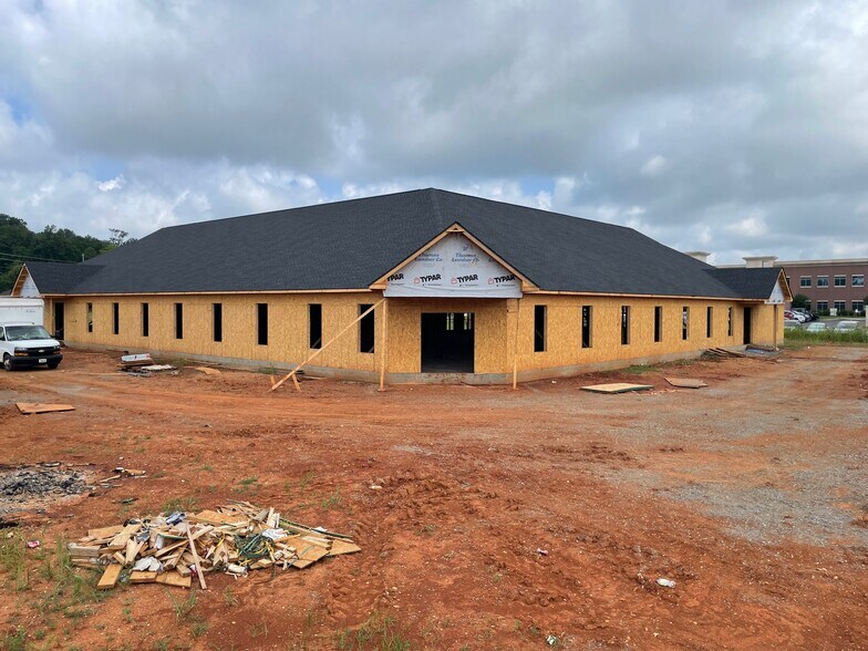 156 Chesapeake Ln, Clarksville, TN à louer - Photo de l’immeuble – Image 2 sur 10