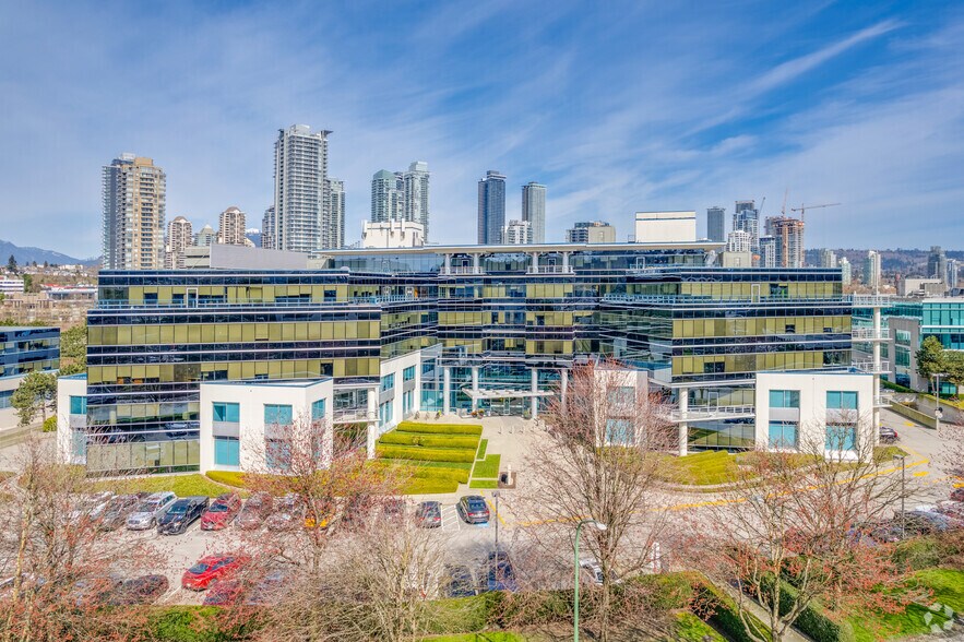 4321 Still Creek Dr, Burnaby, BC à louer - Photo principale – Image 1 sur 14