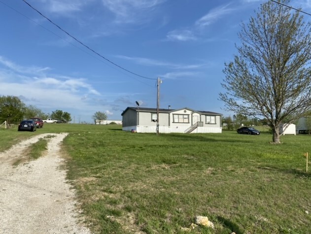 167 Wilson Ct, Rhome, TX à vendre Photo principale– Image 1 sur 2