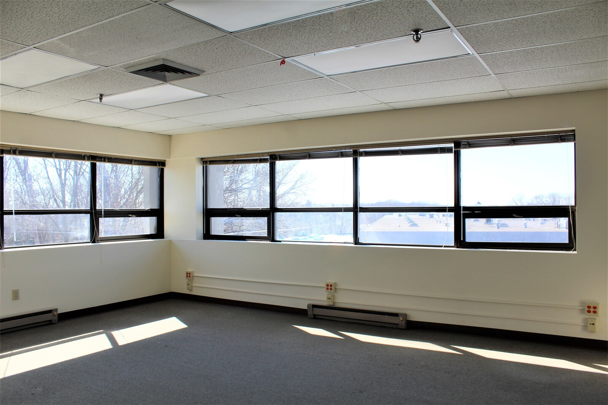 30-39 Blackburn Ctr, Gloucester, MA à louer Photo intérieure– Image 1 sur 6