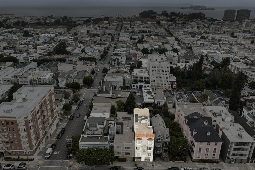 1874 Vallejo St, San Francisco, CA à vendre - Photo de l’immeuble – Image 3 sur 30