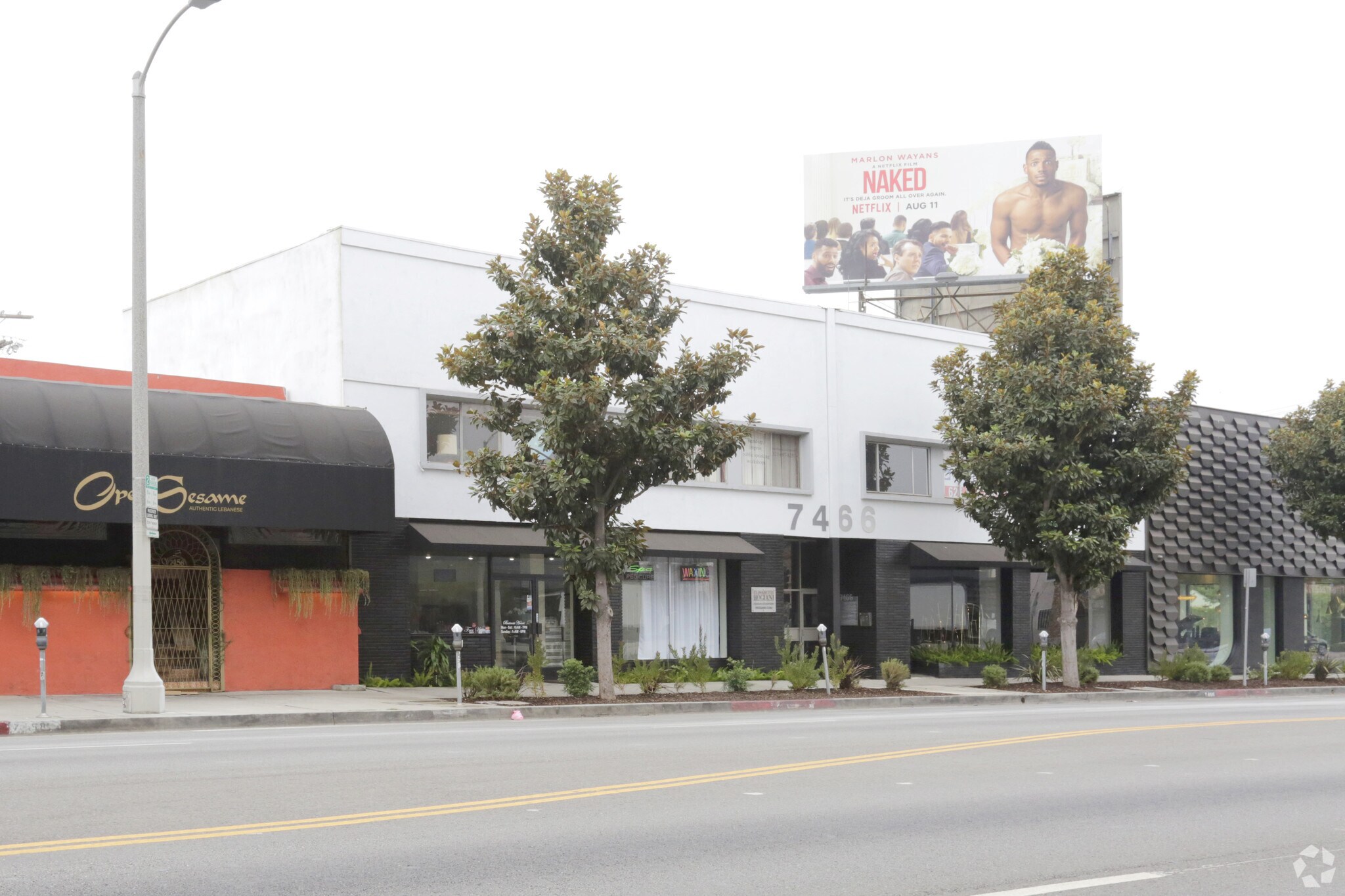 7466 Beverly Blvd, Los Angeles, CA à louer Photo principale– Image 1 sur 12
