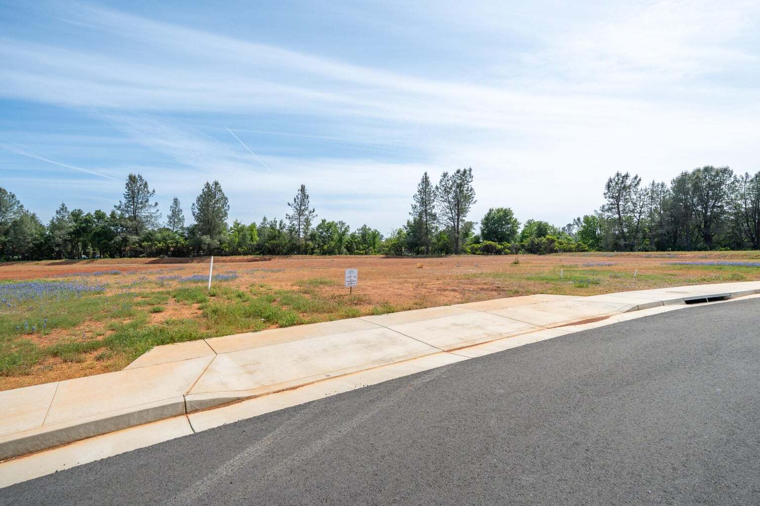 3793 Aviation Dr, Redding, CA à vendre Photo principale– Image 1 sur 5