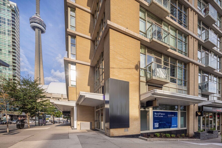 363 Bremner Blvd, Toronto, ON à louer - Photo de l’immeuble – Image 1 sur 7