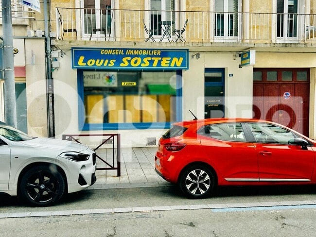 Plus de détails pour Local commercial à louer