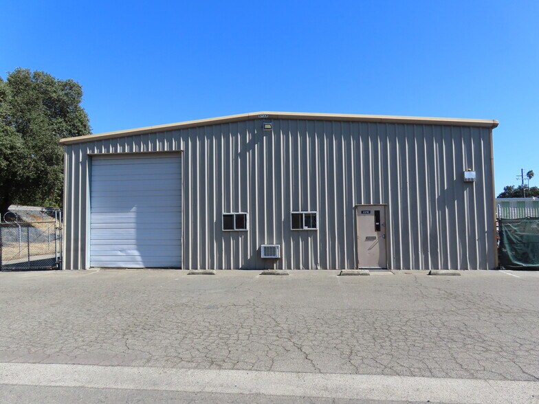 2218 Rice Ave, West Sacramento, CA à louer - Photo de l’immeuble – Image 2 sur 7