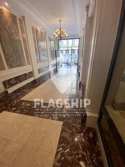 Bureau dans Paris à louer - Hall d’entrée – Image 1 sur 9