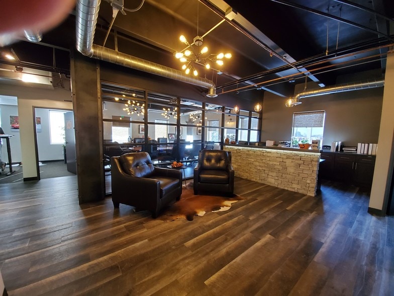 9025 E Kenyon Ave, Denver, CO à louer - Photo intérieure – Image 3 sur 54