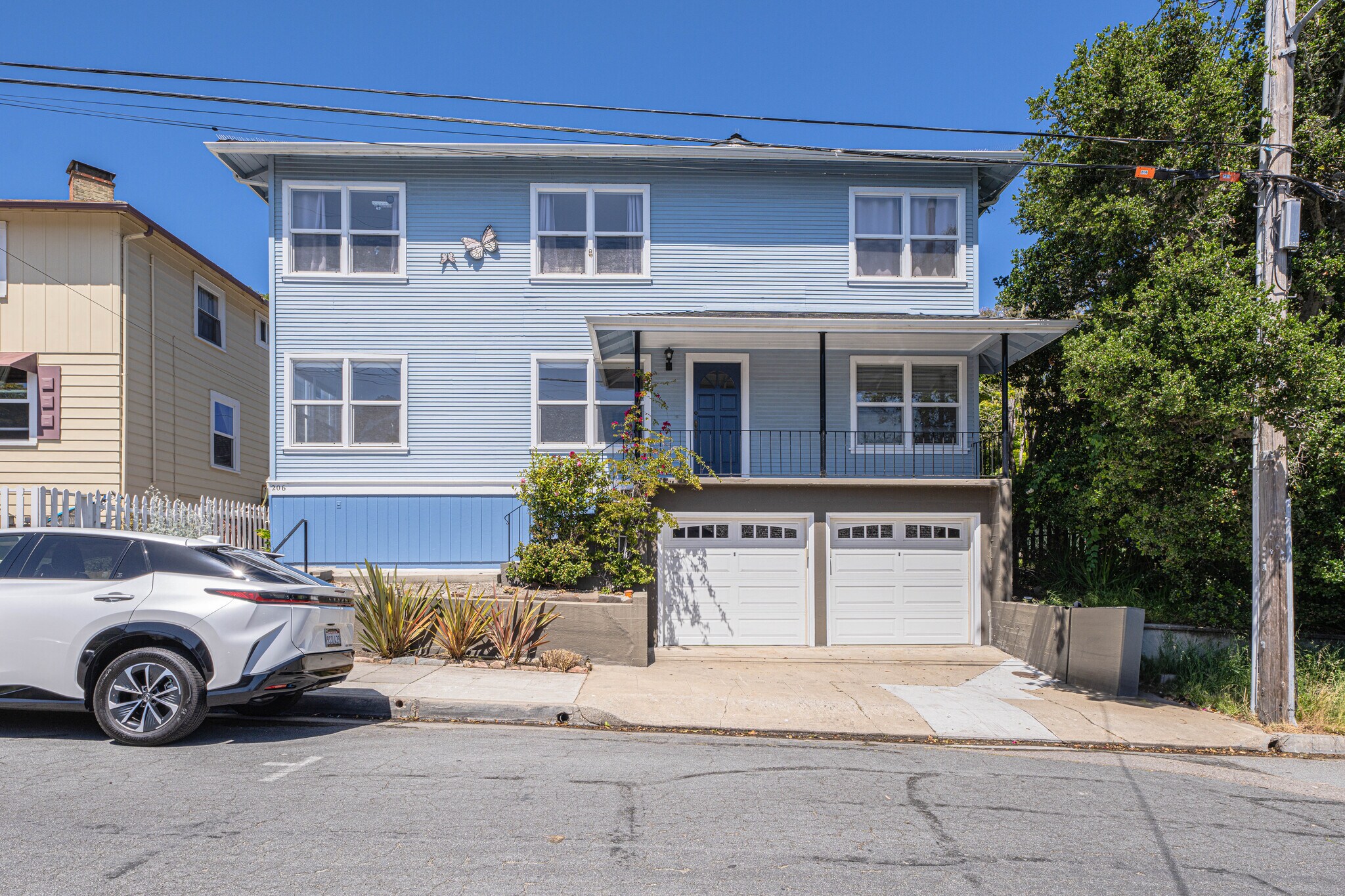 206 Cypress Ave, Pacific Grove, CA à vendre Photo principale– Image 1 sur 40