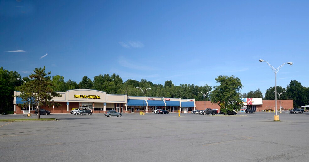1251 State Route 29, Greenwich, NY à louer - Photo de l’immeuble – Image 2 sur 5