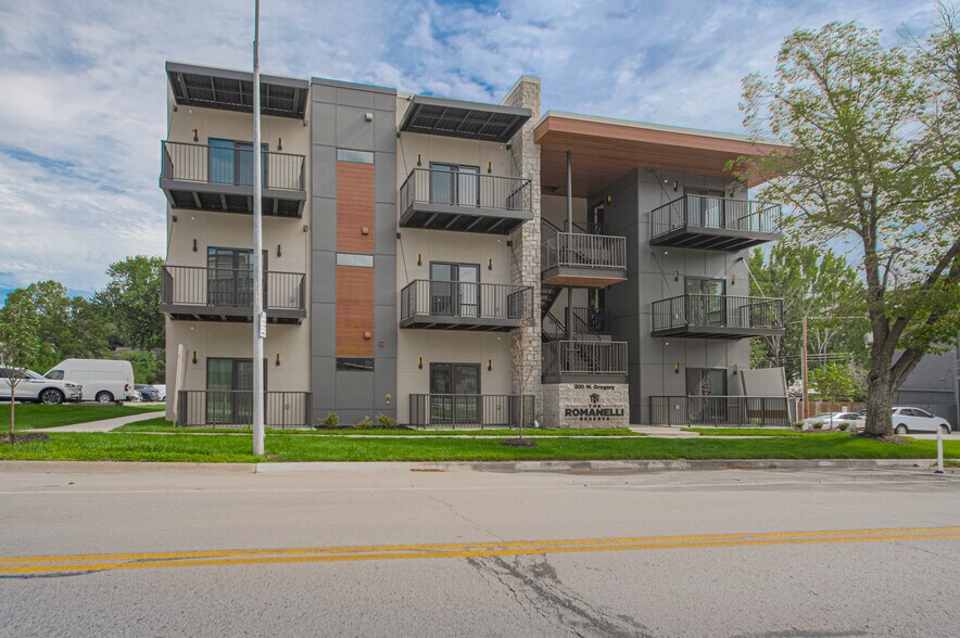 200 W Gregory Blvd, Kansas City, MO à vendre - Photo de l’immeuble – Image 1 sur 23