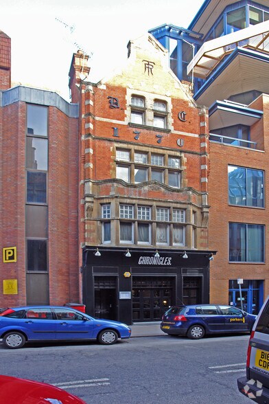 17-19 Valpy St, Reading à louer - Photo de l’immeuble – Image 3 sur 6