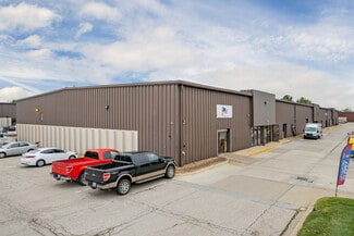 Plus de détails pour 14801-14901 W 99th St, Lenexa, KS - Industriel/Logistique à louer