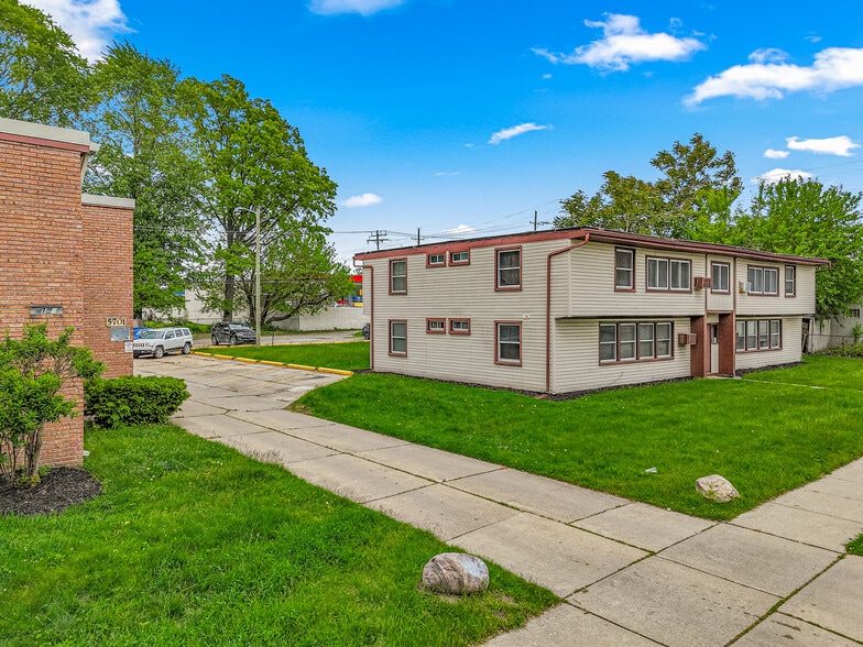 5701-5707 Woodward St, Wayne, MI à vendre - Photo de l’immeuble – Image 2 sur 28