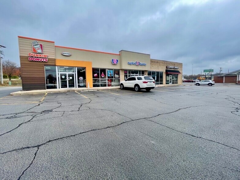 100 Chatham Rd, Springfield, IL à louer - Photo de l’immeuble – Image 2 sur 4