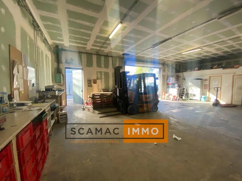 Bureau dans Rousset à louer - Photo de l’immeuble – Image 2 sur 4