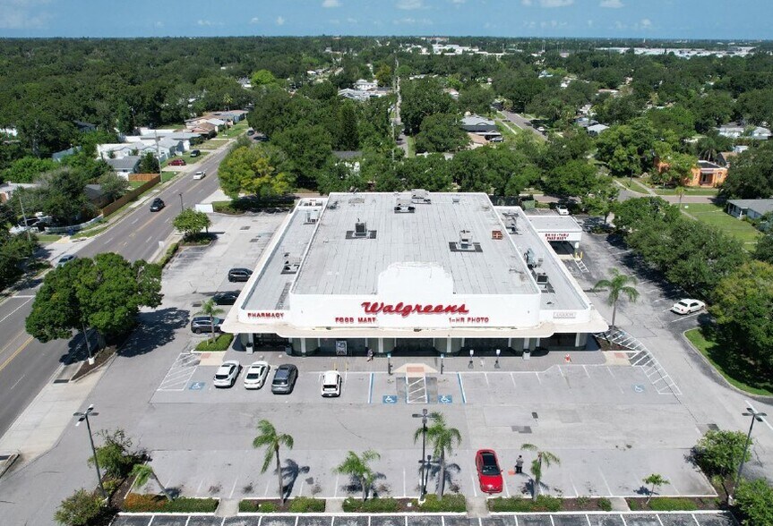 5420 Dr Martin Luther King Jr St N, Saint Petersburg, FL à vendre - Photo de l’immeuble – Image 3 sur 6