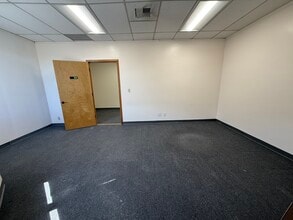1805 136th Pl NE, Bellevue, WA à louer Photo intérieure– Image 2 sur 6