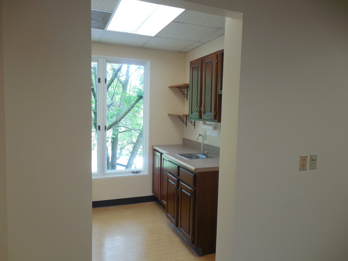 1450 E Boot Rd, West Chester, PA 19380 - Lot 400 B - - Photo intérieure - Image 2 of 3