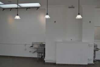 3355 Wilshire Blvd, Los Angeles, CA à louer Photo intérieure– Image 2 sur 8