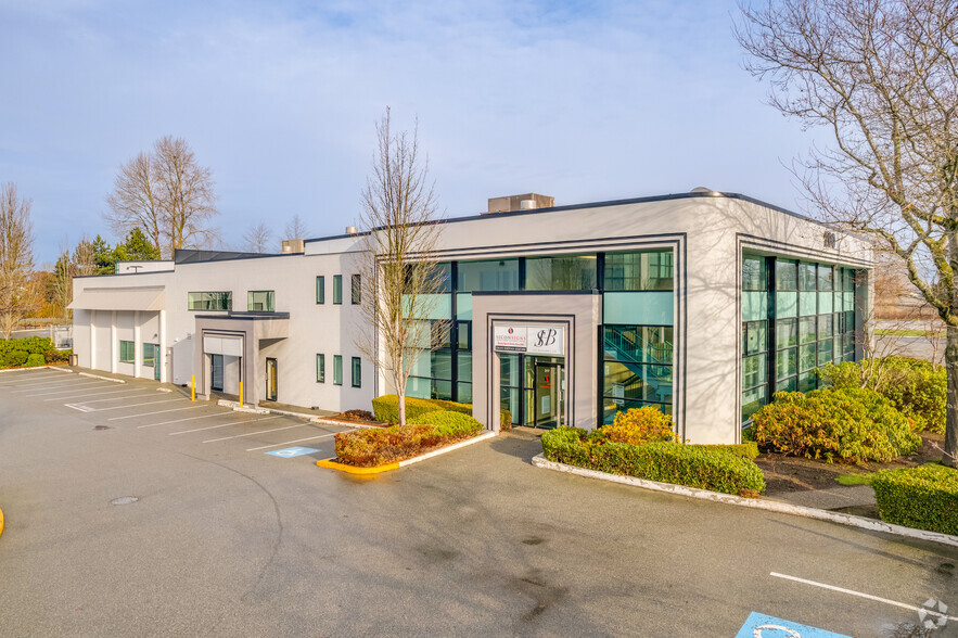 6165 Highway 17A, Delta, BC à louer - Photo de l’immeuble – Image 1 sur 5