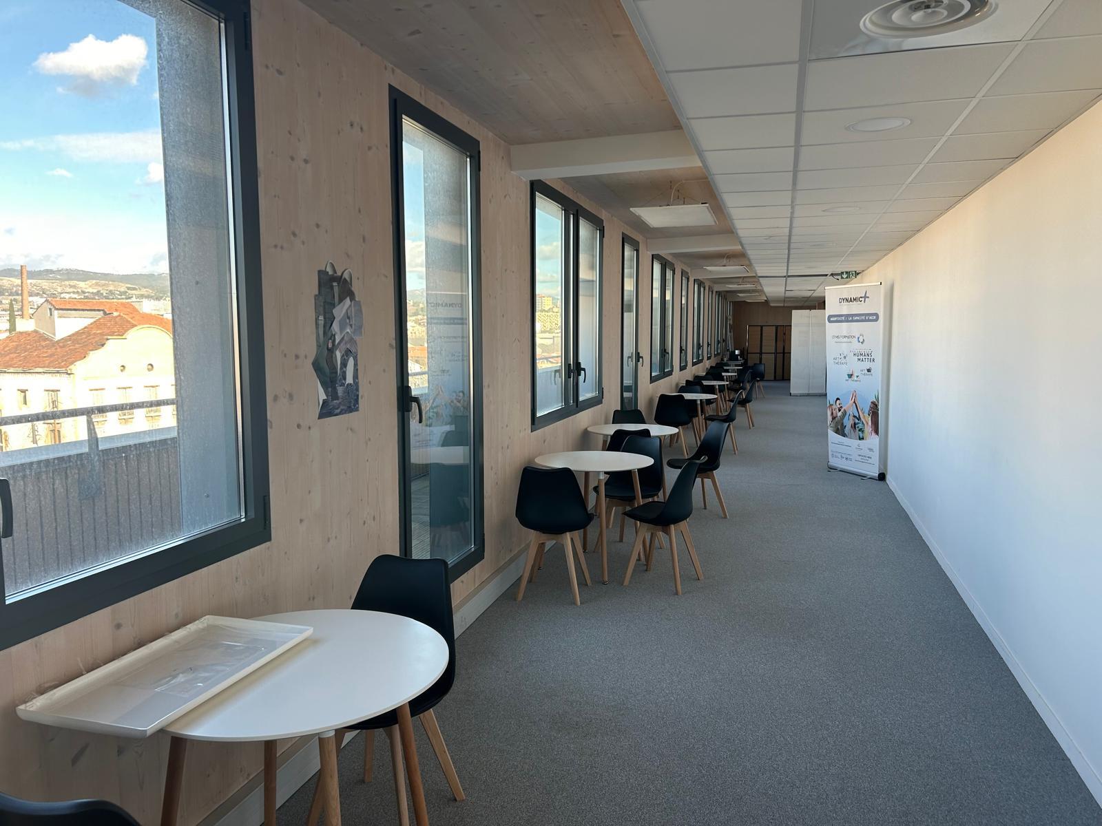 10 Place Bougainville, Marseille à louer Photo intérieure– Image 1 sur 3