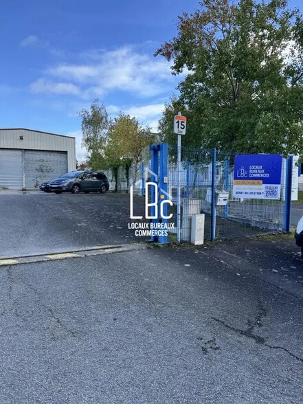 15 Bis Rue De La Mainguais, Carquefou à vendre - Photo de l’immeuble – Image 2 sur 5