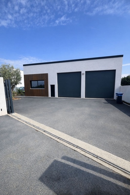 Plus de détails pour Bureau à vendre