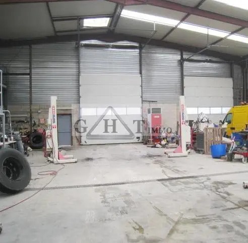 Local d’activités dans Drancy à louer - Photo intérieure – Image 2 sur 2