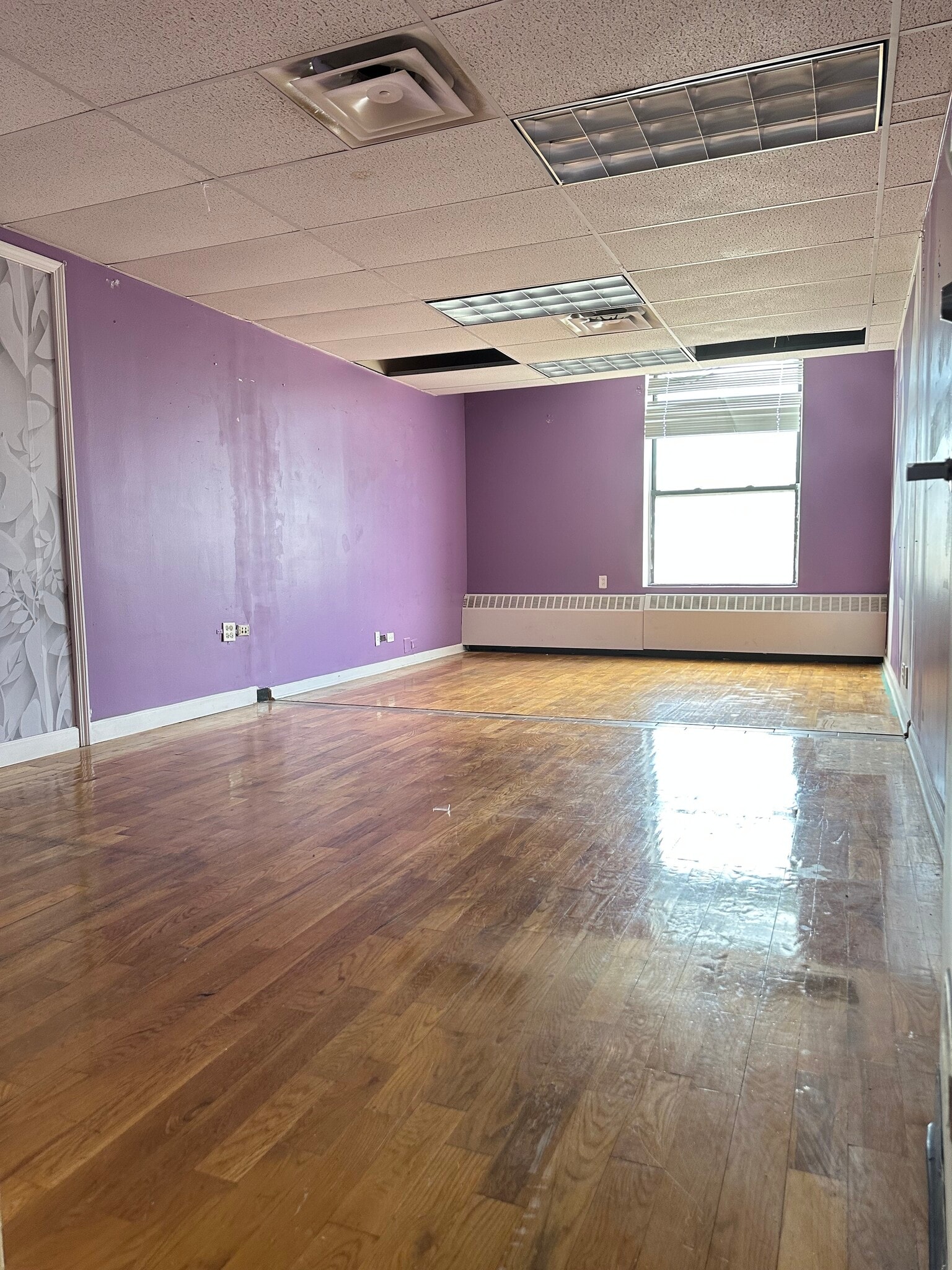 4554 N Broadway, Chicago, IL à louer Photo intérieure– Image 1 sur 4