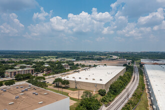 2740-2760 Regency Dr, Grand Prairie, TX - VUE AÉRIENNE  vue de carte - Image1