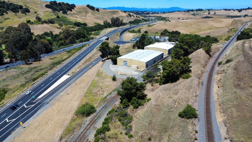 2855 Franklin Canyon Rd, Rodeo, CA à vendre - Photo de l’immeuble – Image 3 sur 10