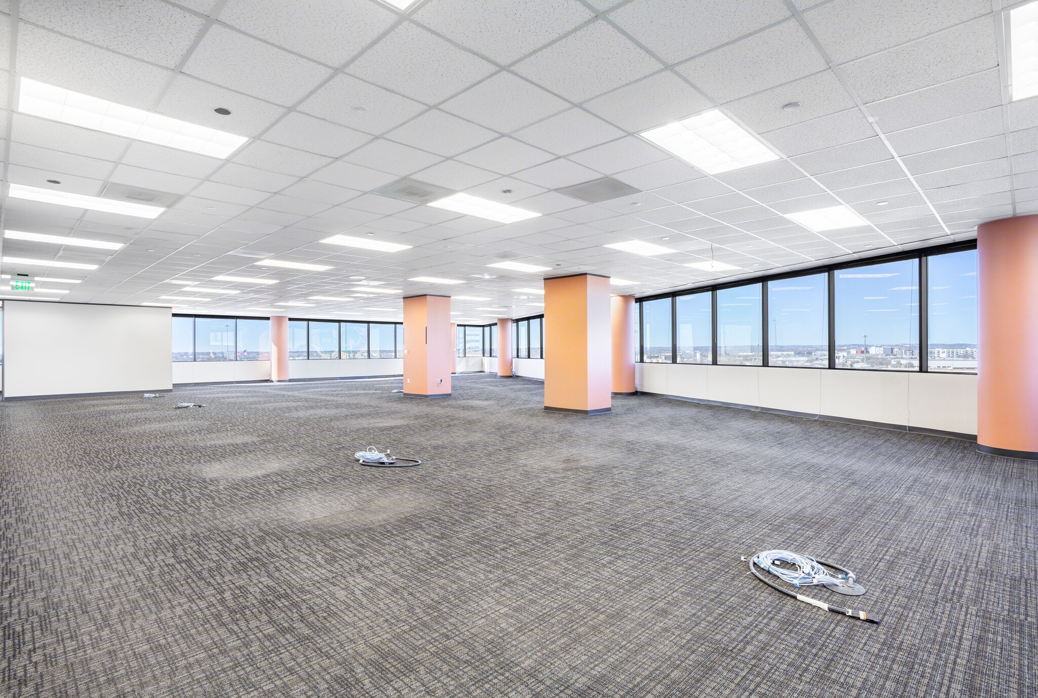 1701 Directors Blvd, Austin, TX à louer Photo intérieure– Image 1 sur 7