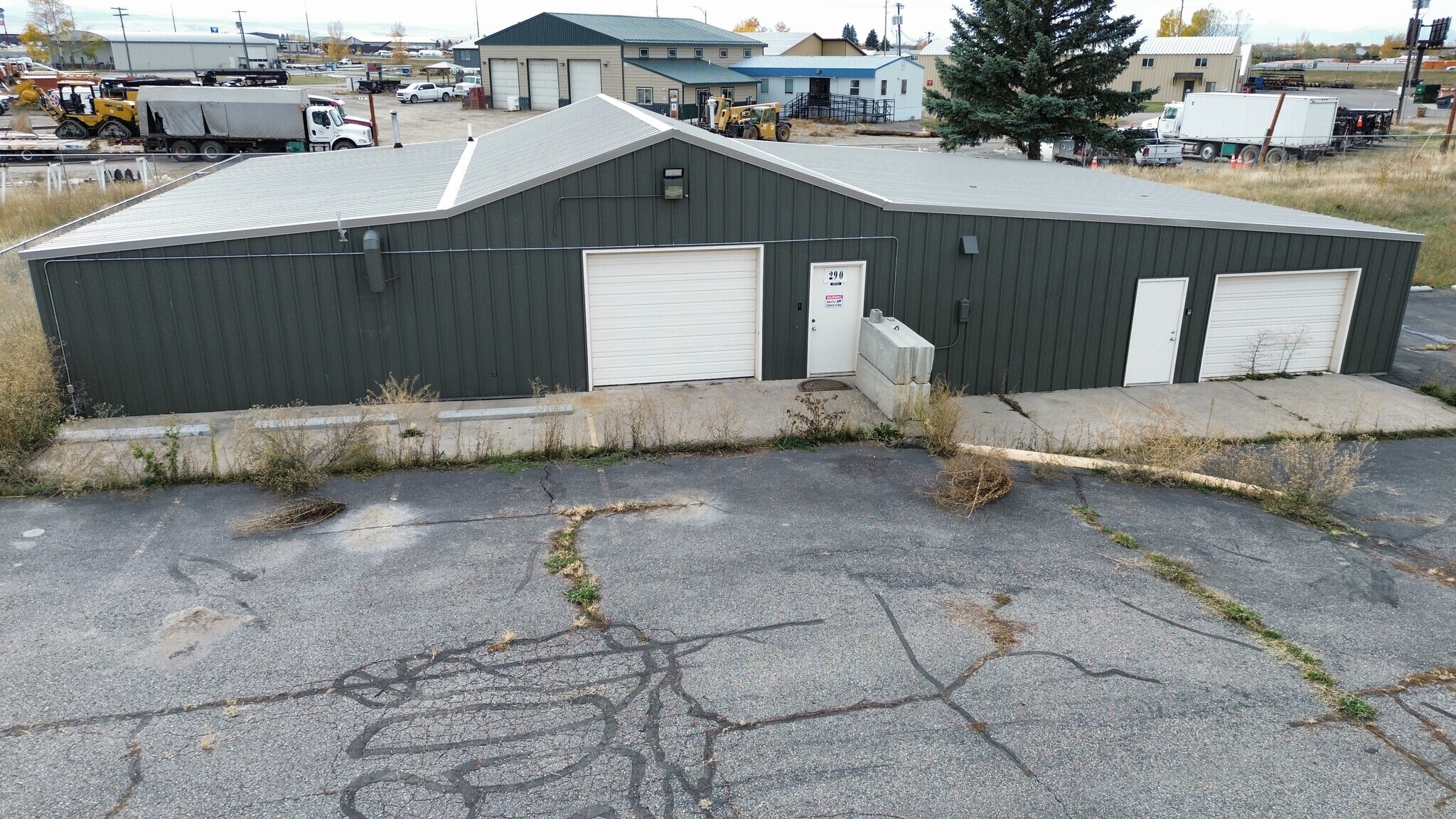 290 Arden Dr, Belgrade, MT à louer Photo principale– Image 1 sur 4