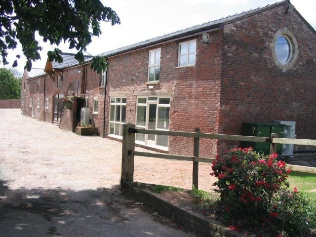 Bucklow Hill Ln, Knutsford à louer - Photo de l’immeuble – Image 3 sur 15